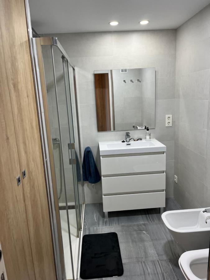 Pangsapuri Piso Junto Palacio Congresos Y Metro, Centrico Con Piscina Granada